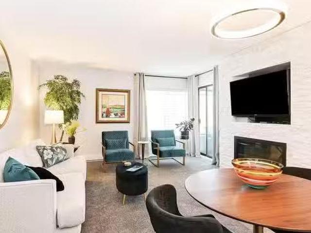 302 1355 Winter Street, White Rock, BC, V4B 3Y2 Single Famil.