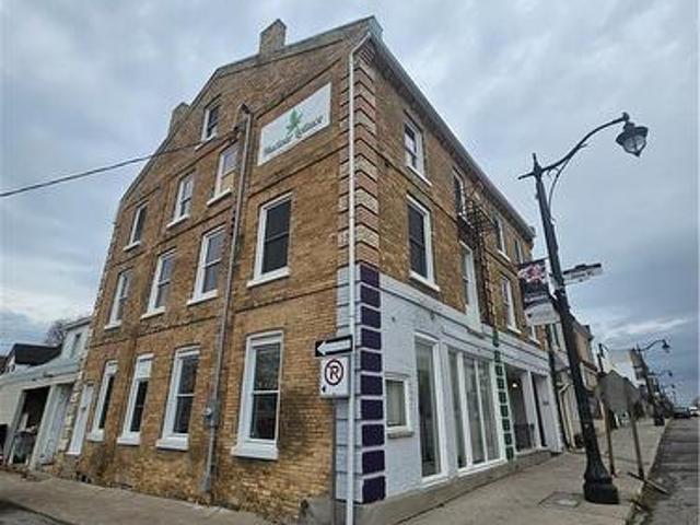 302 441 Main Street, South Huron Exeter, ON, N0M 1S2 house for lease | Listing ID X13658 | Royal LePage