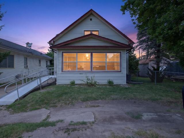 302 Cass Avenue