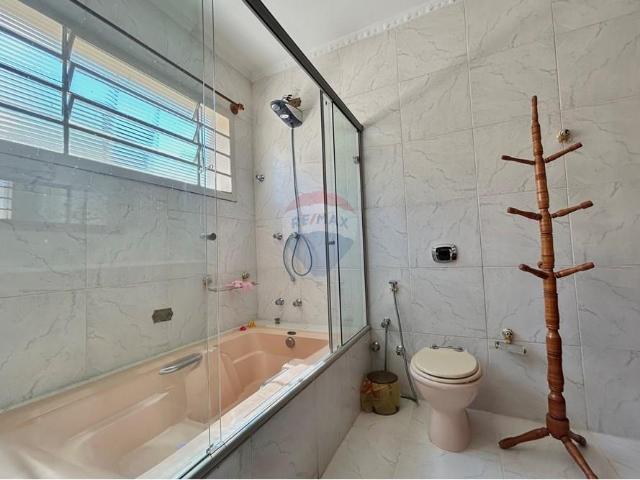 302 Área Útil Casa Alugar, 4 Dormitórios localizado em Rua Maria Társia, 84 Bairro Nova América Jardim Elite, Piracicaba, São Paulo, 13417440 | Brasil