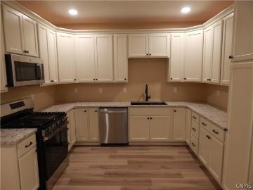 302 Bunker Hill