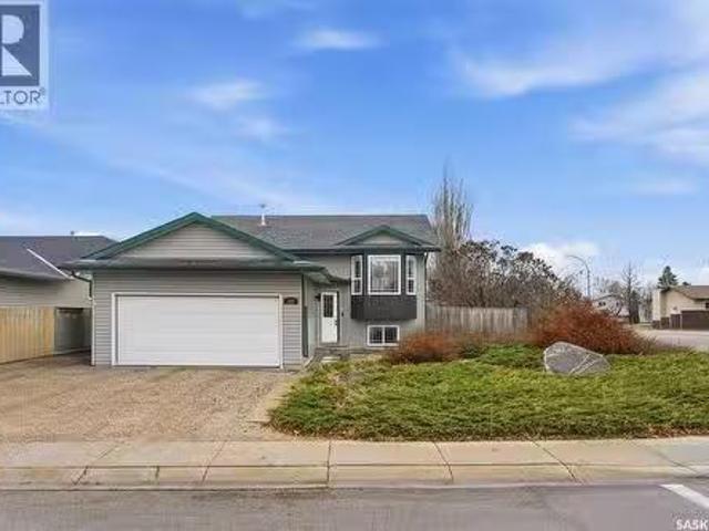 302 Kerr Road, Saskatoon, SK, S7K 4S3 house for sale Listin.