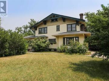 Nobleford, Alberta - Garden