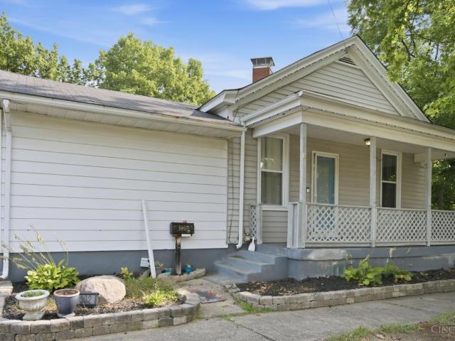 302 Haldimand Avenue