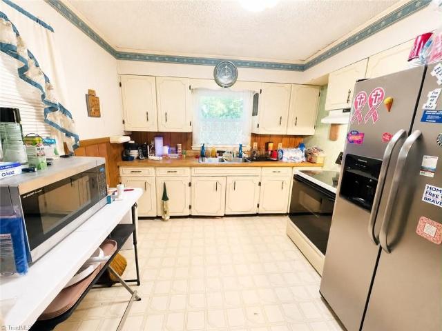 302 Island Drive