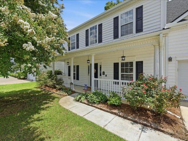 302 Lakewind Drive
