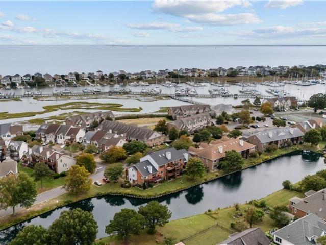 302 Mainsail DR # 15