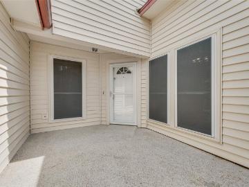 302 Manana Drive