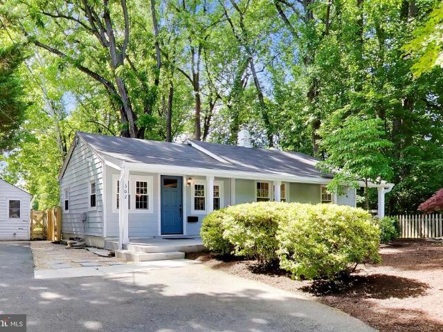 302 Mannakee Street