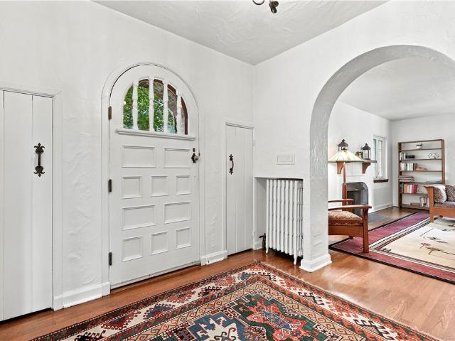 302 Maple Lane