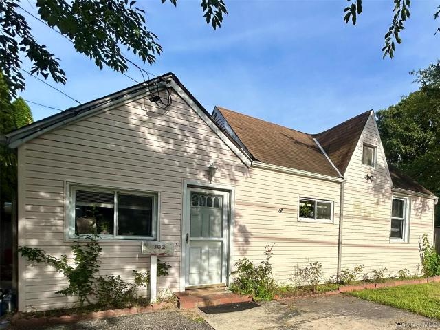 302 McCall Avenue