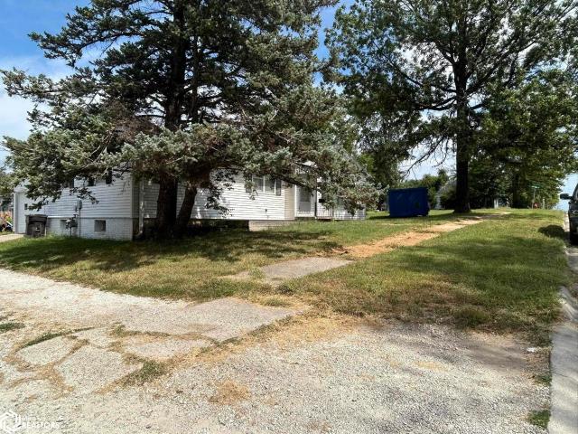 302 NW 7th Street