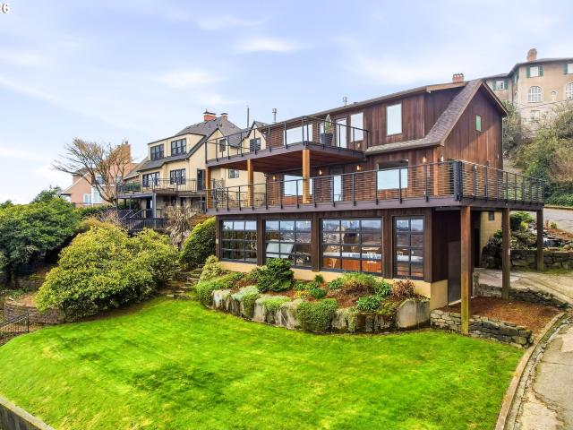 302 NW Albemarle Ter, Portland, OR 97210 | MLS #734802
