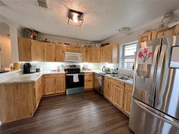 302 Sayle St, Cumby, TX 75433 | MLS #21203