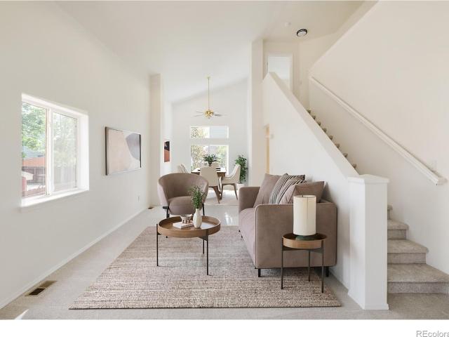 302 Sanders Circle