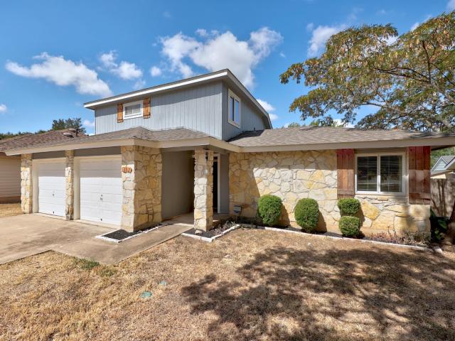 302 Splitrock St