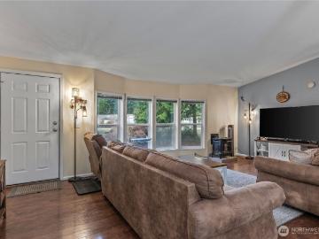 302 Port Hadlock Heights Road