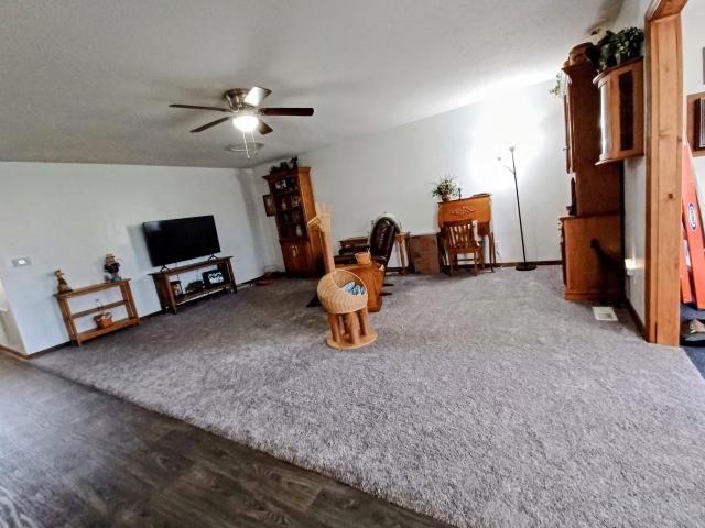 302 Royal Drive
