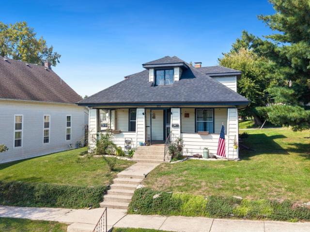302 W Main Street