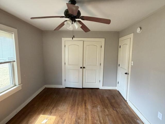 302 W Second Street