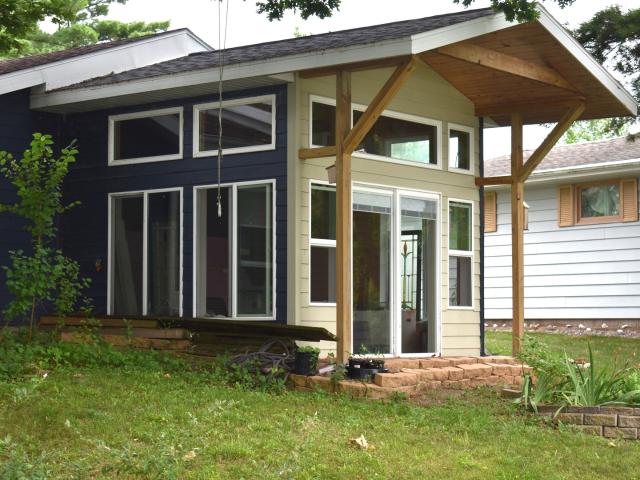 302 Weaver Court