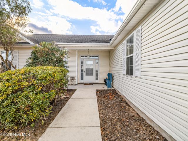 302 Whirlaway Boulevard