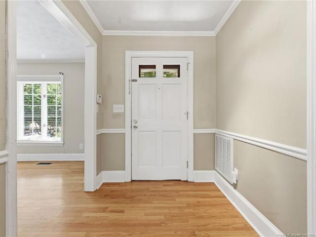 302 Valley Road