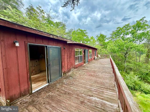 302 Valley View Road