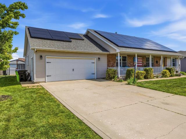302 Zehr Lane