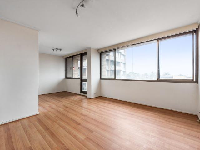 30/343 Beaconsfield Parade St Kilda West, VIC 3182