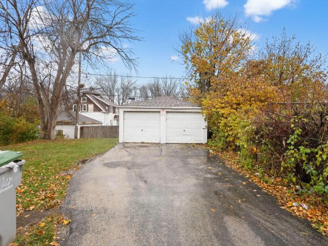 3034 N 60th St, Unit 3036