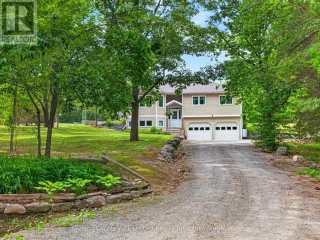 3034 Clear Lake Road, Selwyn, ON, K0L 2H0 house for sale | Listing ID X13494 | Royal LePage