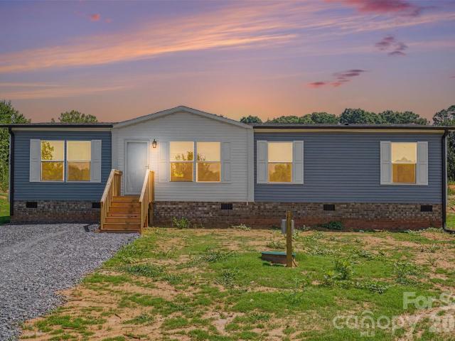 3034 Drake Circle