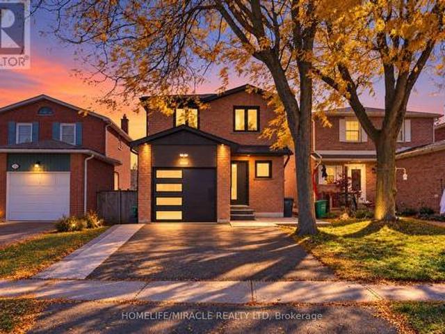 3034 Runcorn Row, Mississauga, ON, L5N 4S5 house for sale | Listing ID W14098 | Royal LePage