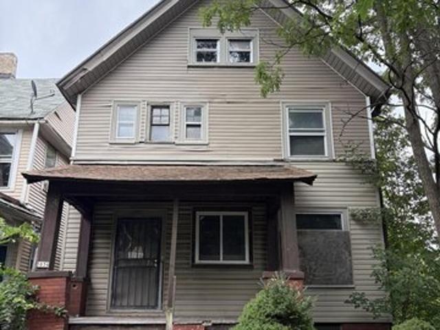 3036 N 2nd St, Milwaukee, WI 53212
