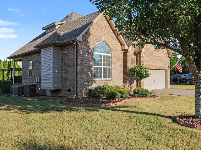 3037 Brookside Path