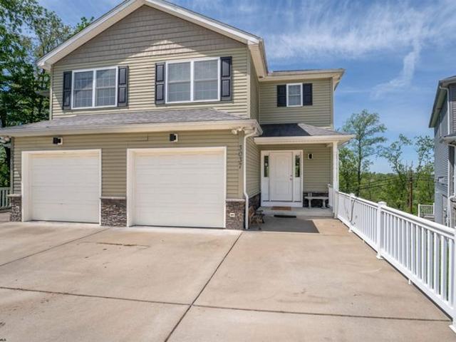 3037 Sixth Ave, Morgantown, WV 26508