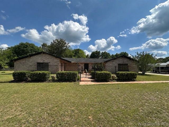 3038 Will Logan Rd, Ozark, AL 36360
