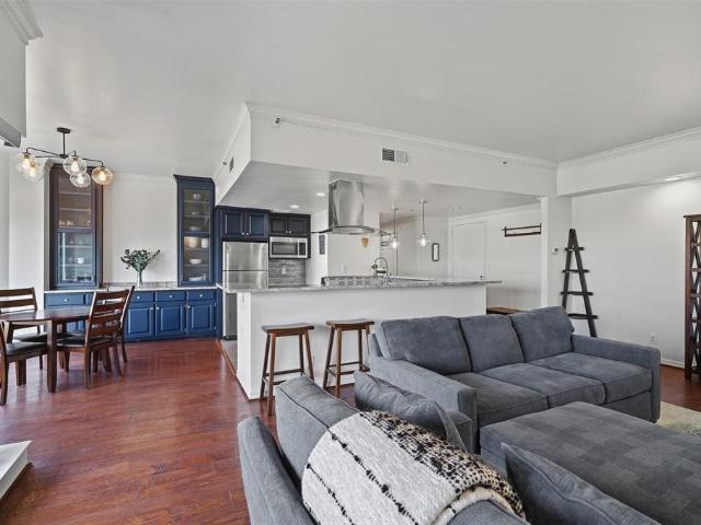 3030 Mckinney Avenue # 404