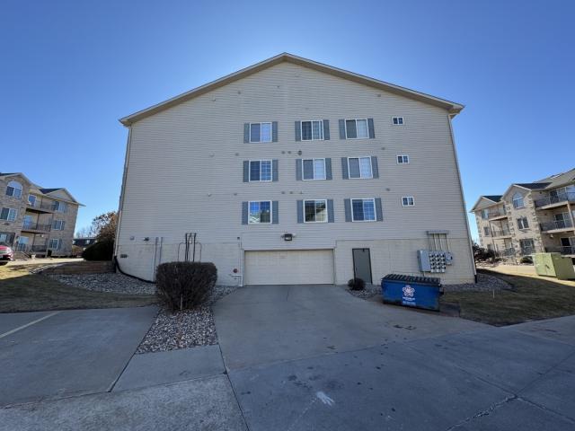 3030 Holiday Court # 7