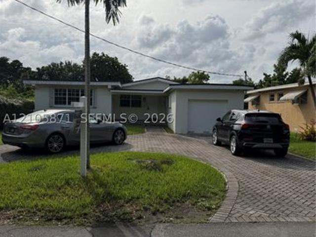 3030 SW 62nd Ct, Miami, FL 33155