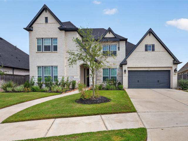 3031 Emerald Field Lane
