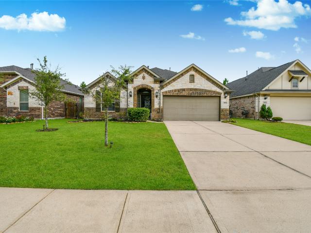 3033 Kathryn Oaks Lane
