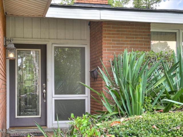 3033 Pine Needle Road