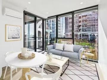 303/3 Tarver Street, Port Melbourne, VIC 3207