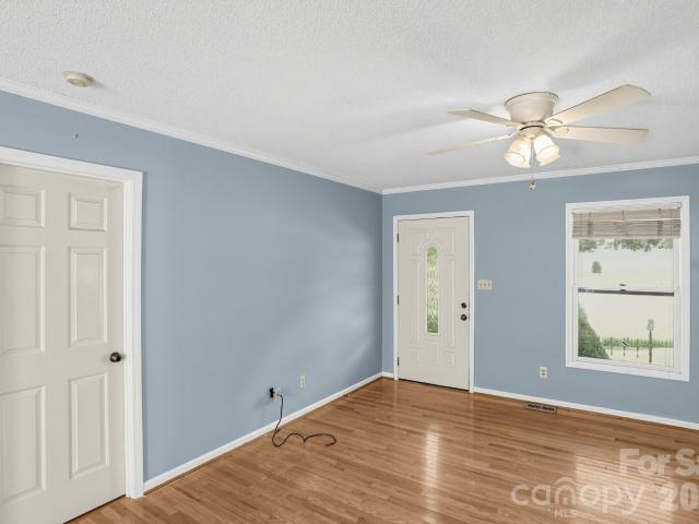 3033 26th Street Lane