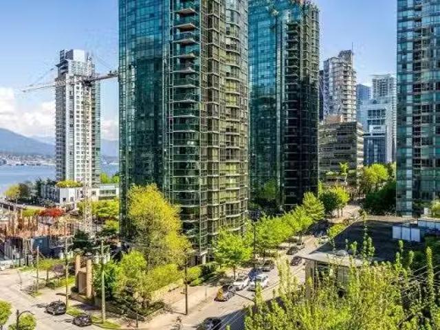303 1415 Georgia Street W, Vancouver, BC, V6G 3C8 Single Fam.