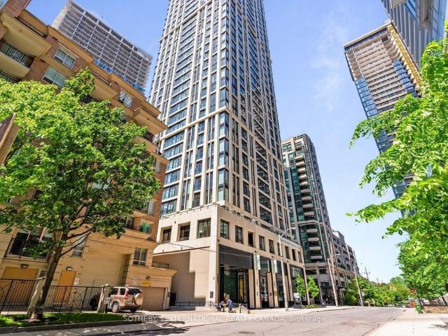 303 200 Redpath Avenue, Toronto