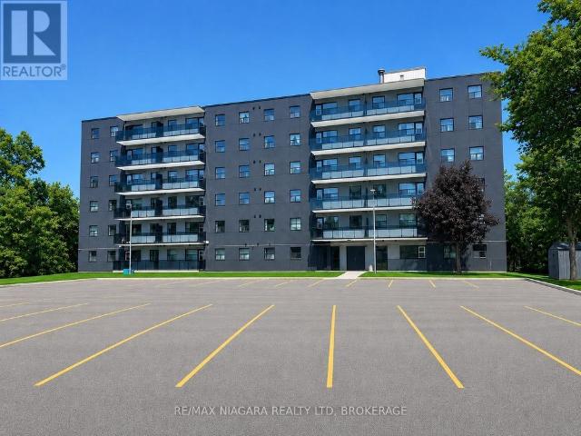 303 550 KING STREET, Midland, Ontario, L4R3N1