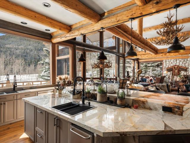 303 Conundrum Creek Road, Aspen, US, CO